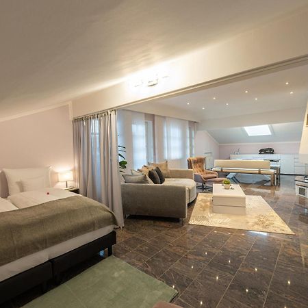 Ferienwohnung Chiemgauzeit - Chiemgaukarte انزل المظهر الخارجي الصورة